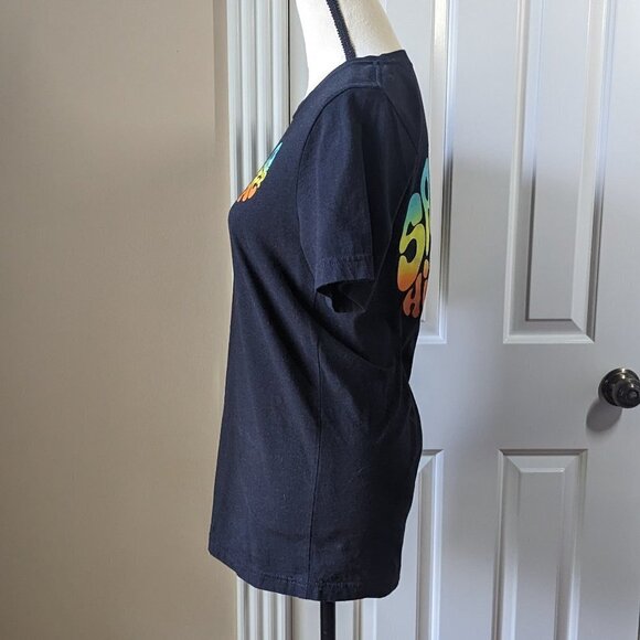 Saltwater Hippie Small black colorful logo t-shirt - Picture 3 of 7